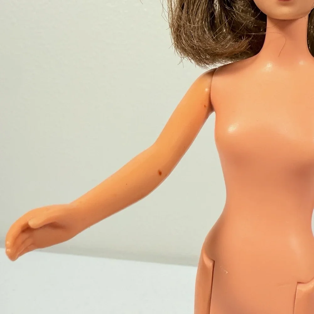 Vintage 1966 Mattel Francie #1140 Straight Leg Brunette Japan First Issue Barbie